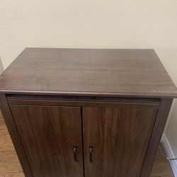  Cabinet/Drawer Or Console Table