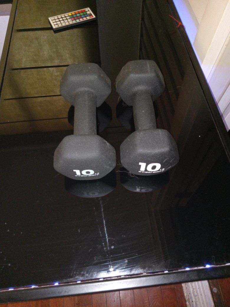 2 - 10 Lb Hand Weights