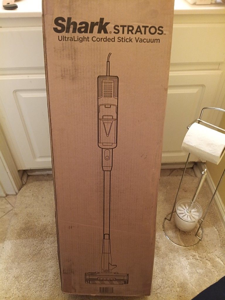 Shark Stratos vacuum