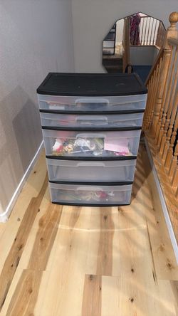 Dresser