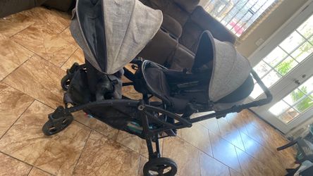 Stroller contours