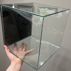 3 Gallon Cube Aquarium  Thumbnail
