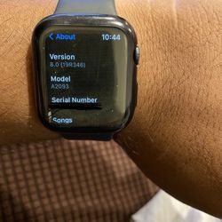 Apple Watch Series 5 (GPS) 44mm Space Gray Aluminum Case with Black Sport Band - Space Gray Aluminum