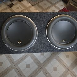 JL AUDIO 13.5 W7 AE