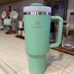 Stanley 40oz Cup