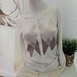 NWT Old Navy Cream and Brown Argyle Cardigan Size Small
