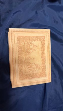 Vintage Incolay jewelry box