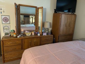 Solid real oak bedroom furniture