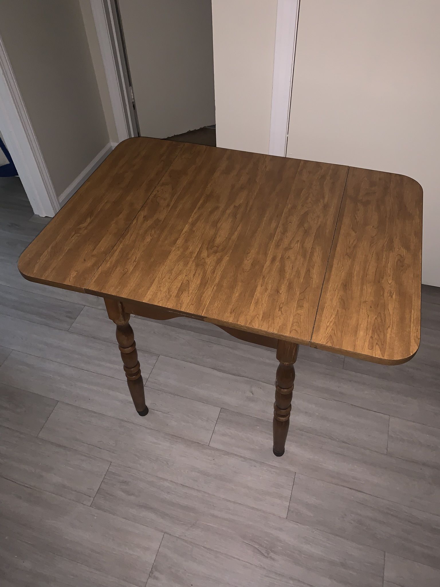 Solid Wood Foldable Kitchen Table – 4-Seater, Space-Saving & Modern Design 