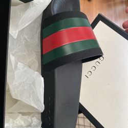 Gucci Slides 