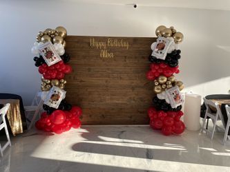 Backdrop And Balloon Setup 
