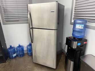 Frigidaire Refrigerator