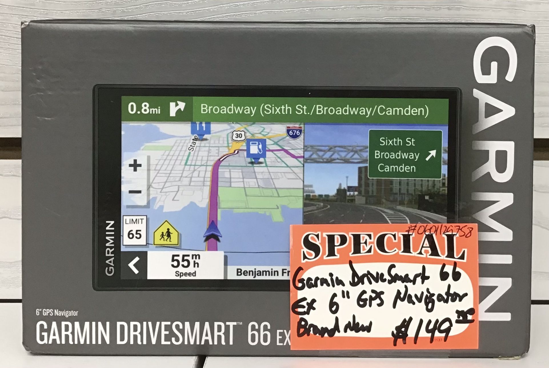 Garmin DriveSmart 66 EX 6” GPS Navigator Brand New 
