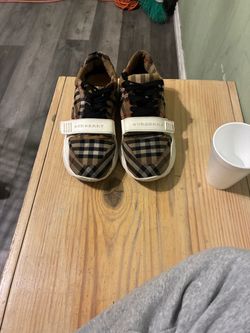 Burberry shoes