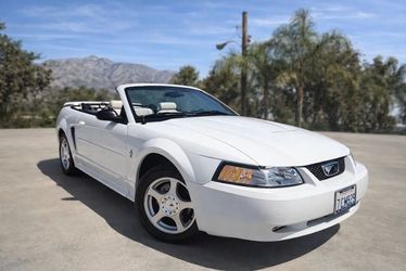 2003 Ford Mustang