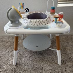 Skip Hop Baby Discoverosity Montessori-Inspired 3-Stage Activity Center & Play Table 
