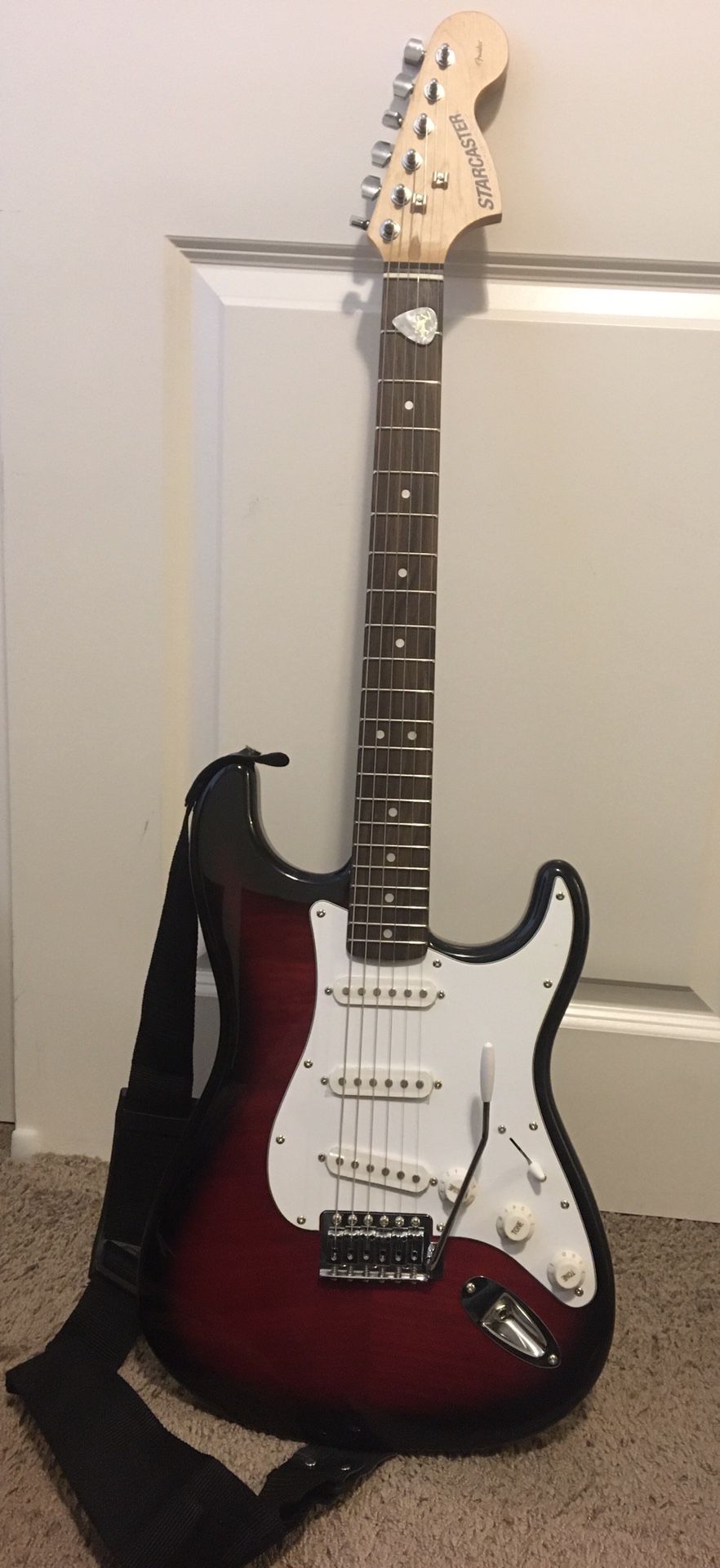 Starcaster Electric Guitar by Fender