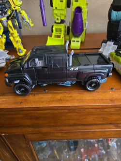 Transformers Ironhide leader class