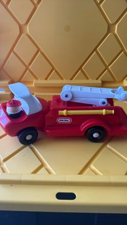Little Tikes fire truck