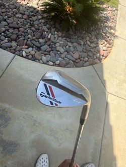 Taylormade Wedges. (READ DESCRIPTION )