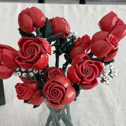Lego Buquet Of Roses Complete 🌹in Vase. 