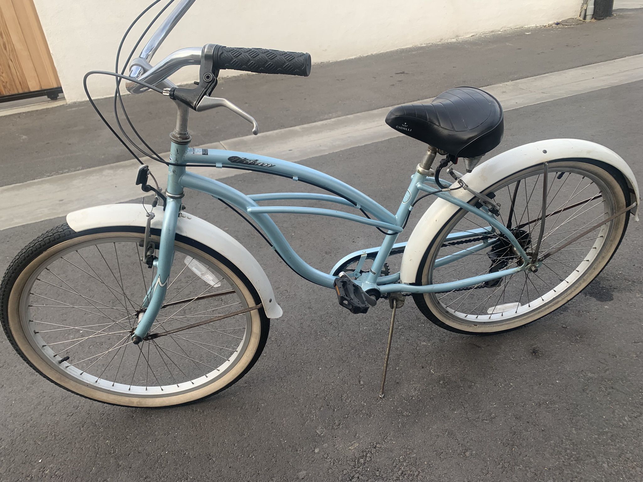 26” CRUISER BIKE