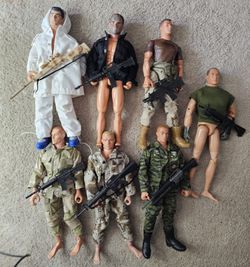 Vintage Lot Of 7 12" Gijoe Action Man Military Figures With Accessories 