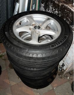 Chevrolet OEM alloy 17 inch rims