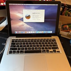 13" 2012 MacBook Pro 2.5Ghz i5 4Gb Ram 512Gb SSD