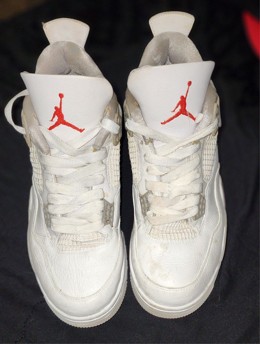 Air Jordan 4 Retro White Oreo.Size 10 1/2