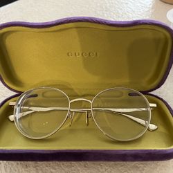 Gucci Eyeglass Frame Gold 