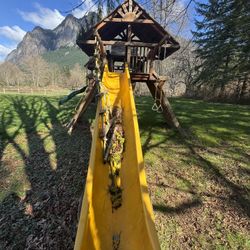 FREE PLAY SET