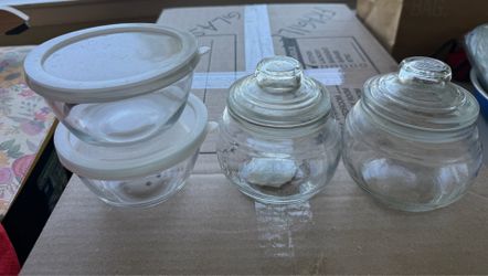Moving Sale – Glass Bowls & Canisters Set – $6