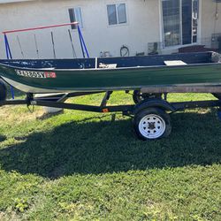 12’ Boat With Trailer