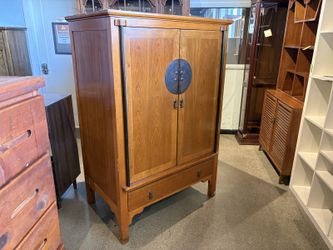 Warm Natural Wood Grain Chinese Wedding Cabinet