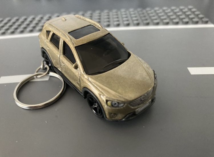 Hot Wheels Custom Keychain MAZDA CX-5 