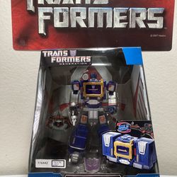 Transformers Titanium :Soundwave