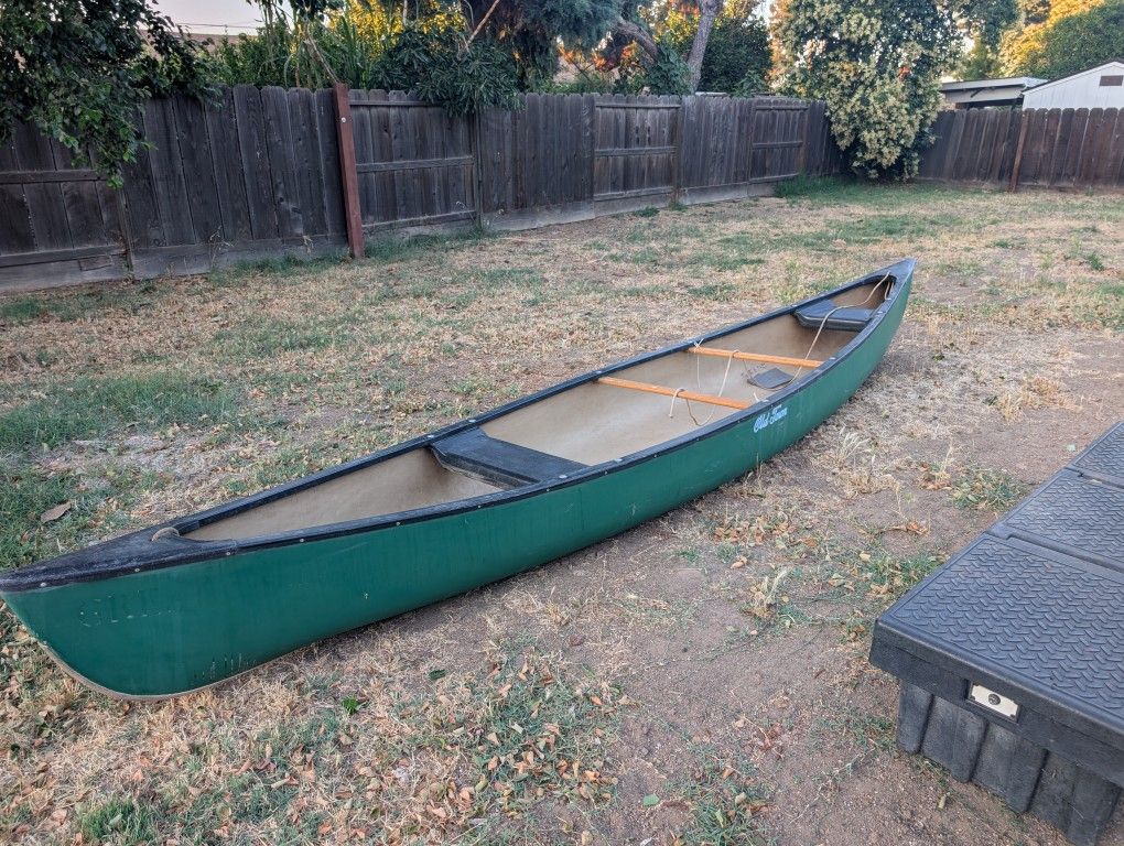 1983 Old Town Canoe Royalex Non Sinking White Water Canoe