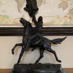 Large Limitted Edition Remington Statue “The Buffalo Signal”