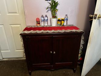 Dresser and nightstand