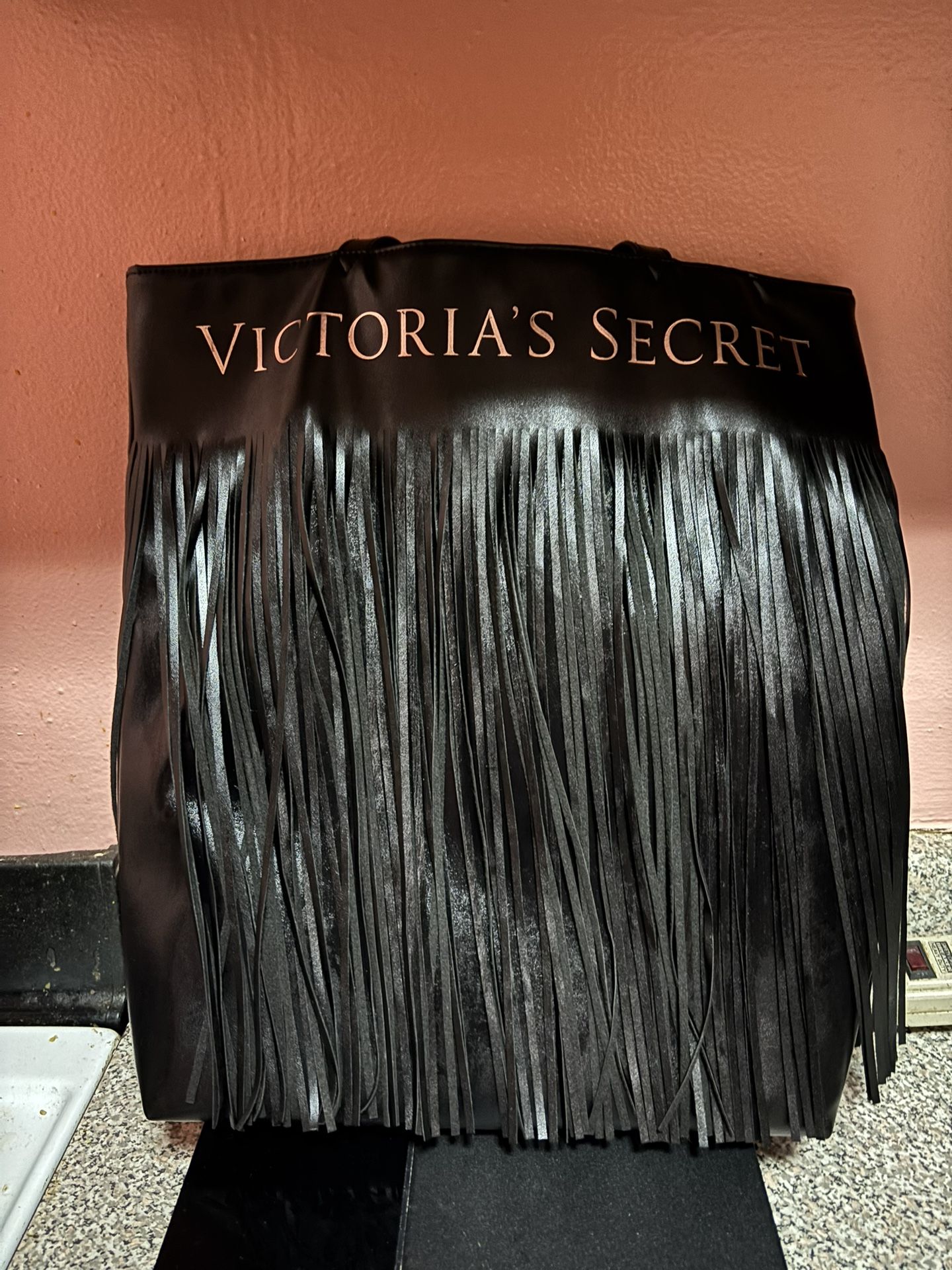 4 Women’s Bags/backpacks-$10