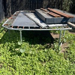 Trampoline 