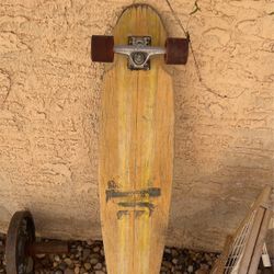 Old Skateboard 