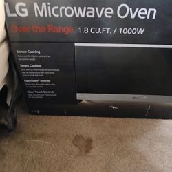 LG Microwave Oven