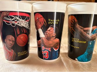 1995 NBA Looney Tunes cups