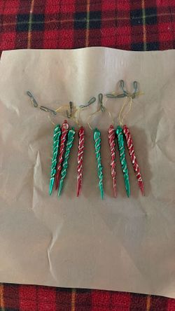 8 Glass Spiral Christmas Tree Ornanents