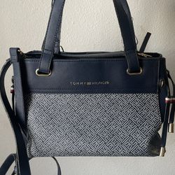 Tommy Hilfiger Purse