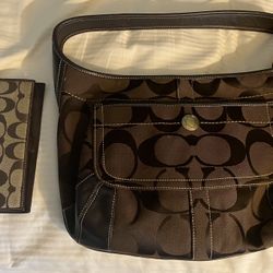 Coach Purse W/ Wallet For Sale! 