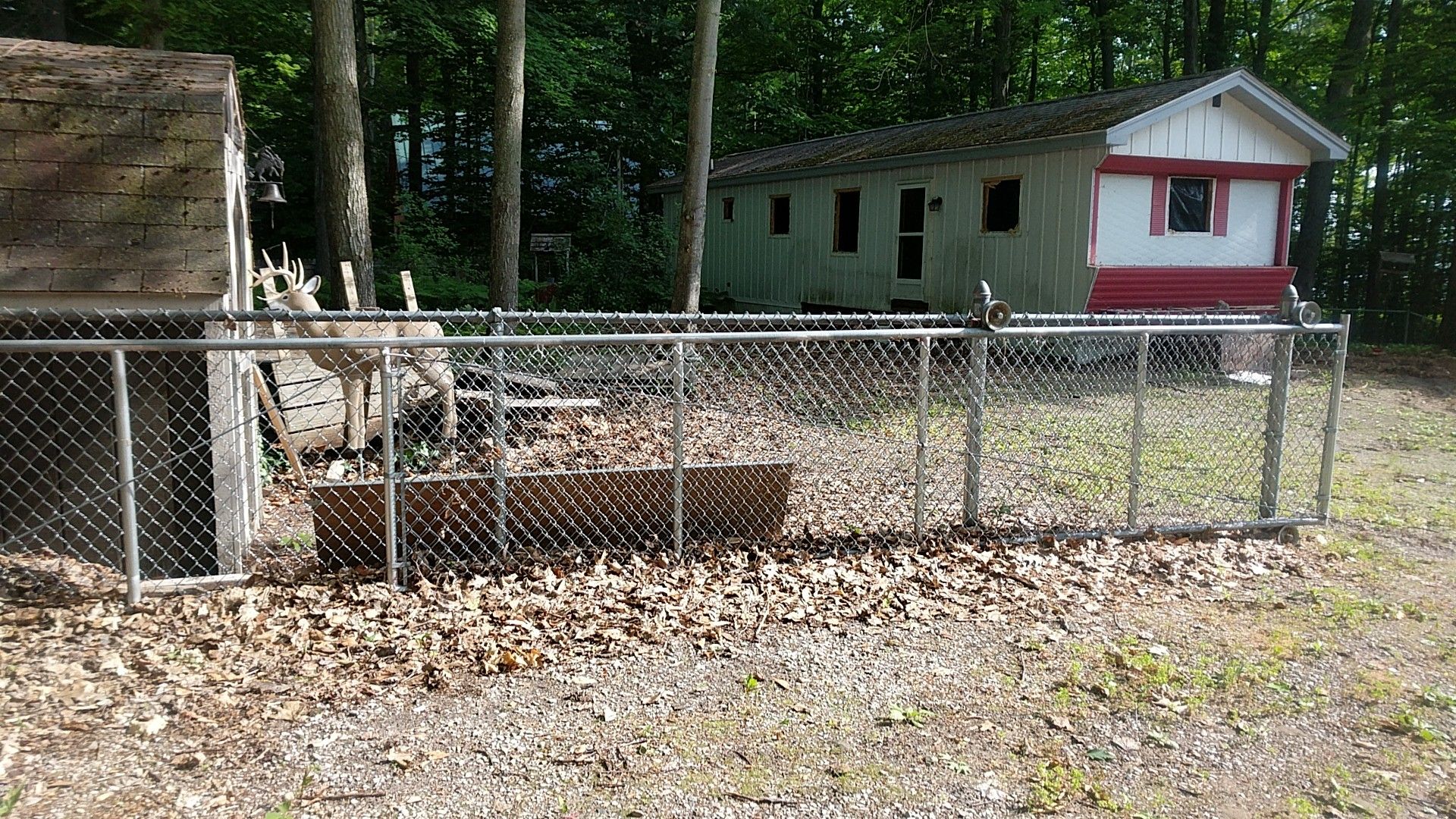 Rolling fence gate. 15' opening.