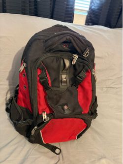 Swiss Gear1592 Deluxe laptop backpack